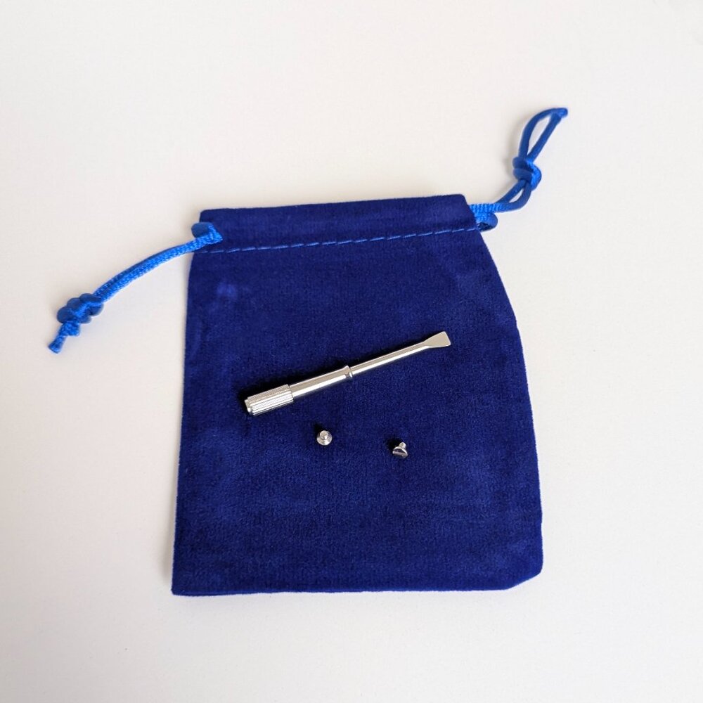 The Love Bracelet Replacement Screw + Screwdriver + Gift Bag Revson Gift… - Picture 11 of 14